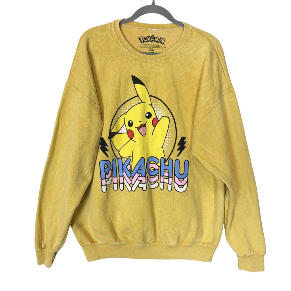 Pokémon Sweatshirt Mens XL Yellow Pikachu Graphic Crewneck Fleece Pullover Anime